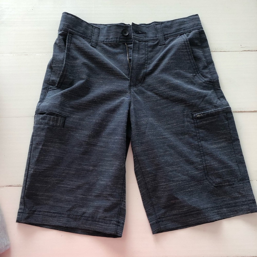 Boys cargo shorts, never worn